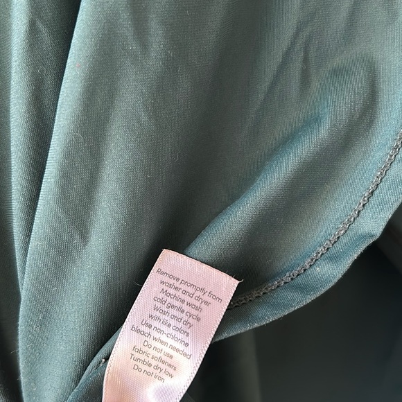 Athleta Long Sleeved Wrap Top size Medium - Picture 3 of 8